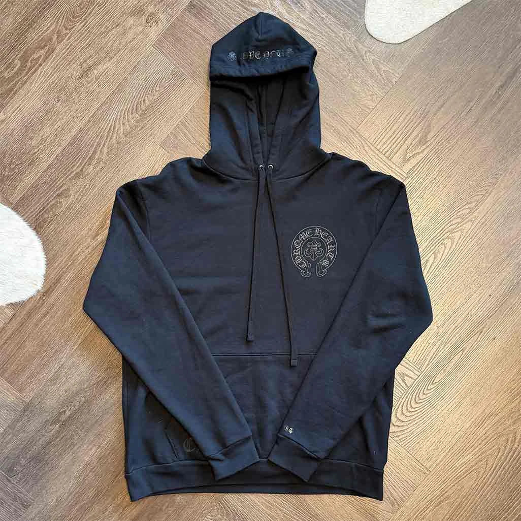 Black Fleur Horseshoe Hoodie detail